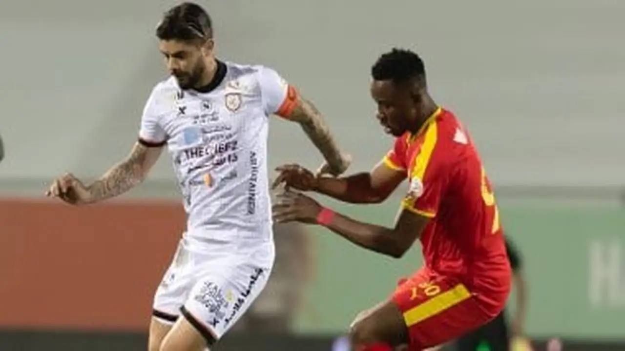 صراع المربع الذهبي.. القادسية يواجه الخليج لتثبيت عقدمه في ترتيب الدوري السعودي